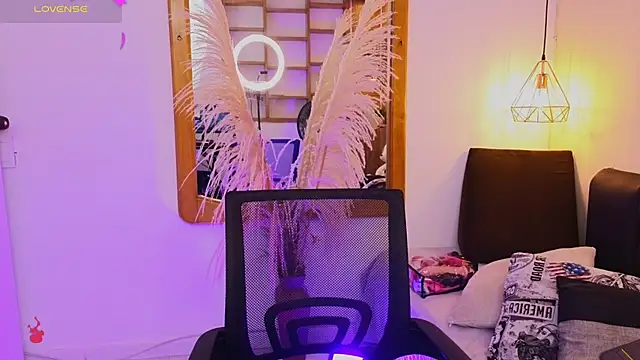 Hannah_williams1's cam snapshot