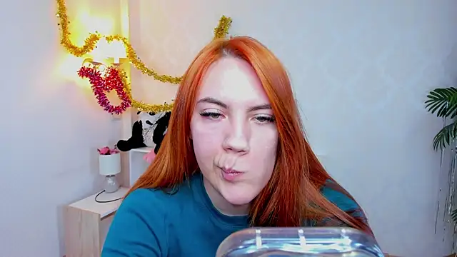 Gingerr_pie's cam snapshot