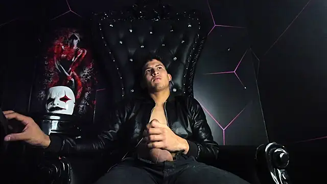 Ethan_Waalker live sex cam