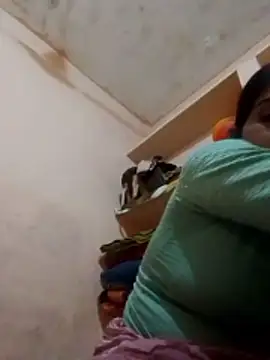 Seema_ji12's cam snapshot