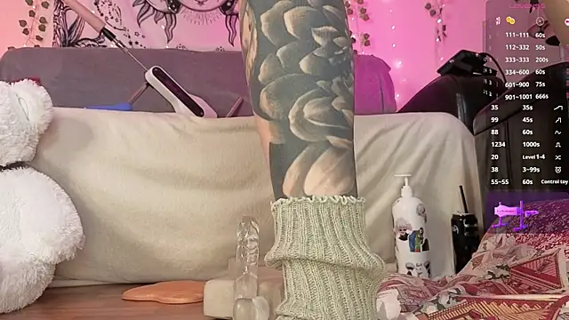 Liberty__ live sex cam