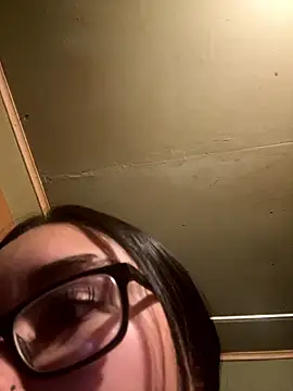 WhiteMeatsRican live sex cam