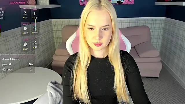 NicoletaCooper's cam snapshot