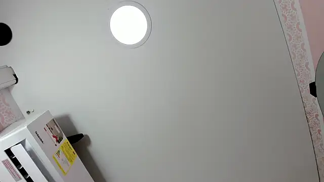 yeka_messy's cam snapshot