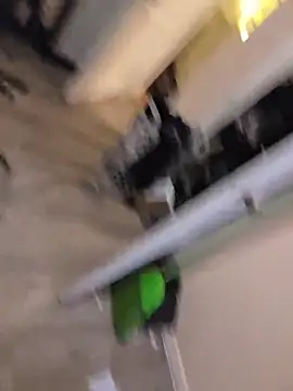 Cnutt310 live sex cam