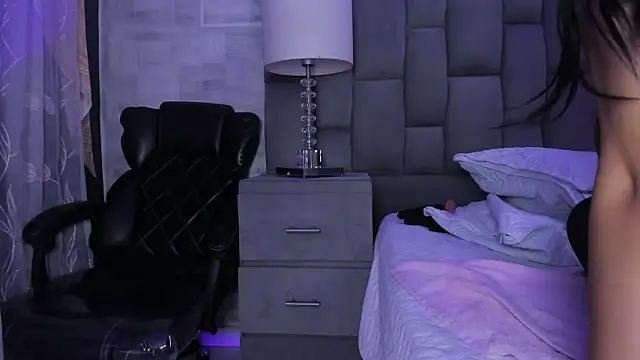 Starbutterflyy_'s cam snapshot