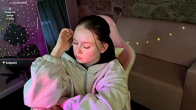 SirenaBlessing's cam snapshot