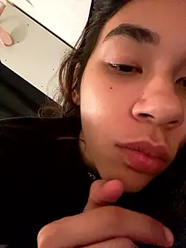 Roci_'s cam snapshot