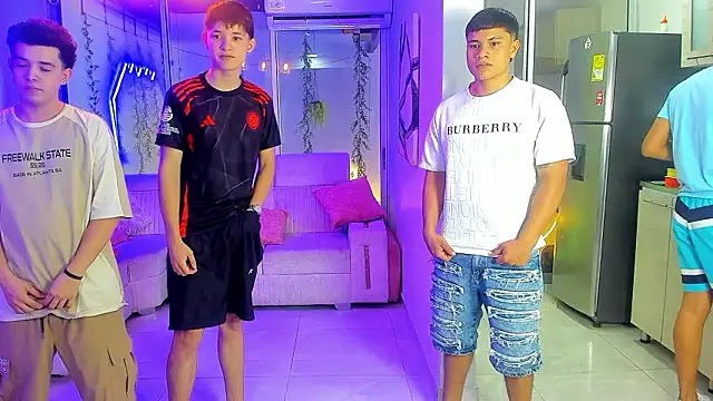 Houseofwarrios live sex cam