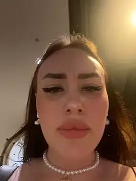 KiraSunshine live sex cam