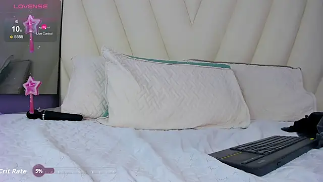 Hotboy21_ live sex cam