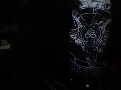 mrdemoncrowly live sex cam