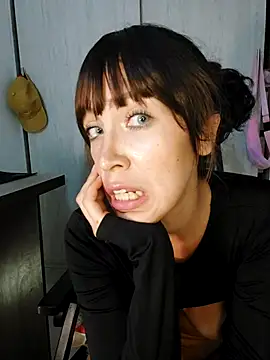 _LinaBedoya's cam snapshot