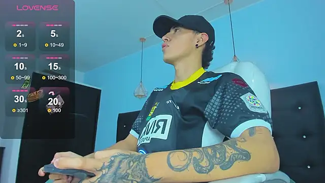 Lobo_17_ live sex cam