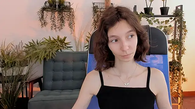 EmmanuellBrown live sex cam