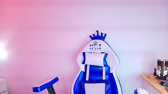 Lia_adamsss's cam snapshot