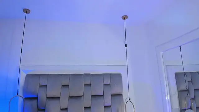 OnlyGia's cam snapshot