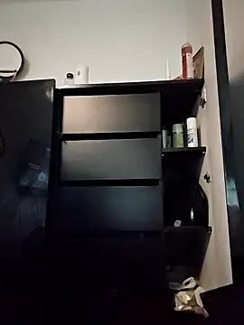 AvaDivaMilf live sex cam