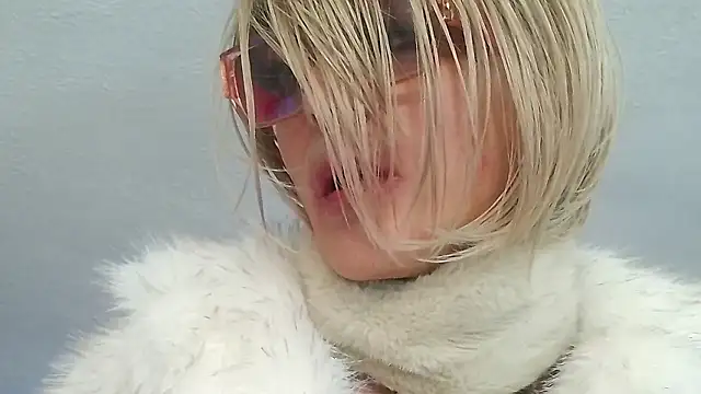 LadyOxana's cam snapshot