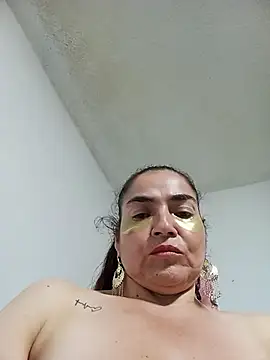 MaryRoze_'s cam snapshot