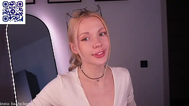 cutebon's cam snapshot