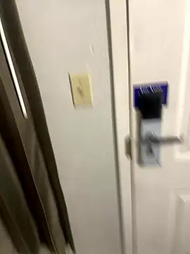 icanbeyourplaytoy's cam snapshot