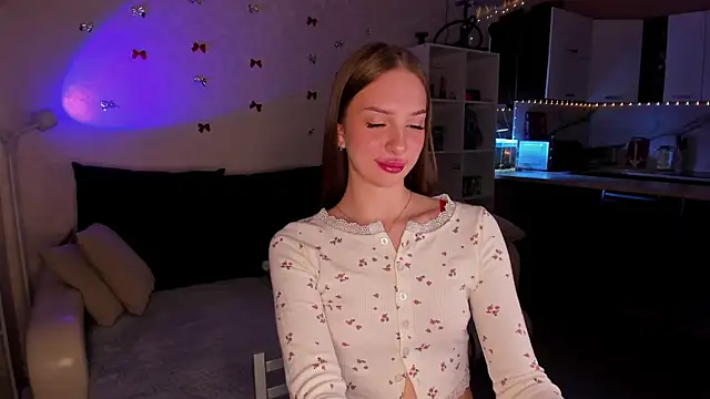 LababyAlice's cam snapshot