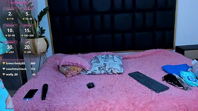 Emma_collins01's cam snapshot