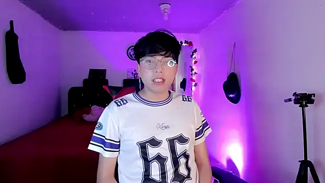 AnggelONfiree's cam snapshot