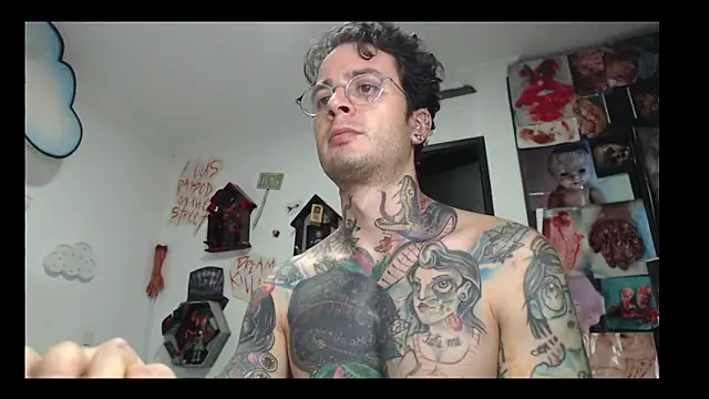 CryBoy13's cam snapshot