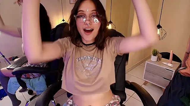 Hanabie_'s cam snapshot