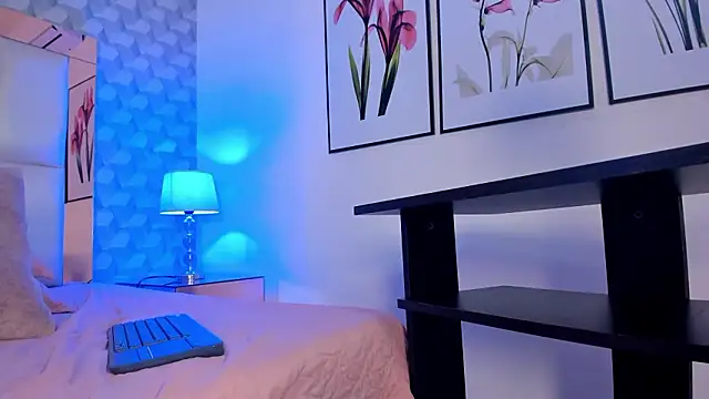 Priscila_Bell's cam snapshot