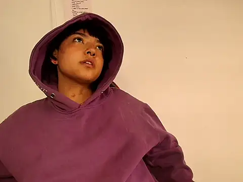 Saotome_And_Venus's cam snapshot