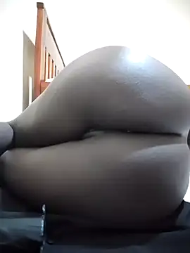 cutepussy356's cam snapshot