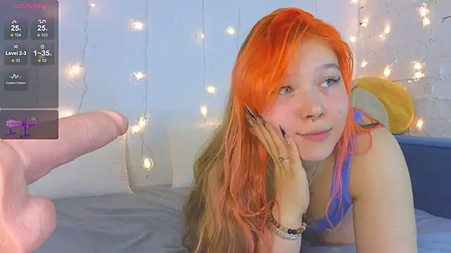 May_aster's cam snapshot