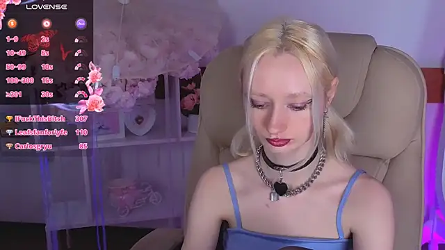 Katia_Kim's cam snapshot