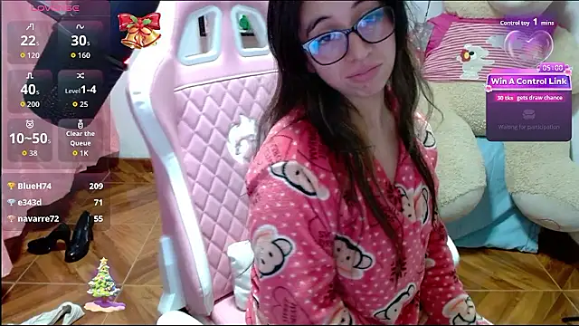 Maggie_Fox3's cam snapshot