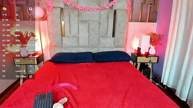 talia_gonzales's cam snapshot