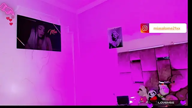 Mia_Castro_xx live sex cam