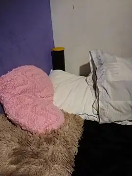 Honey_bun06 live sex cam