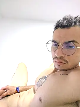 whitebull97's cam snapshot