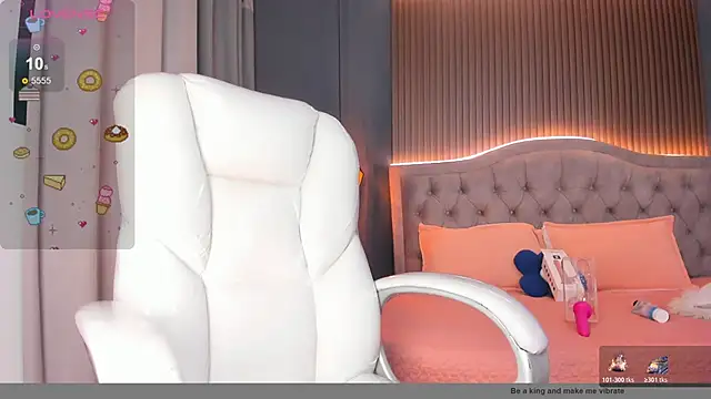 Tiffany__charm_'s cam snapshot