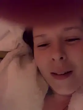 CUMFOREVERY1nTitTiES2 live sex cam