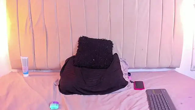 escar_let's cam snapshot