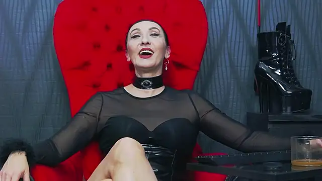 MistressDora's cam snapshot