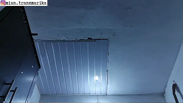 MianCuntyDoll live sex cam