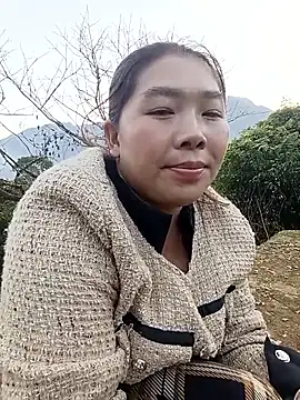 quynhkoolbae's cam snapshot