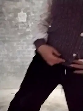 emini-xx's cam snapshot