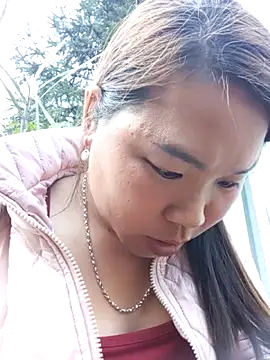 may-squirl's cam snapshot