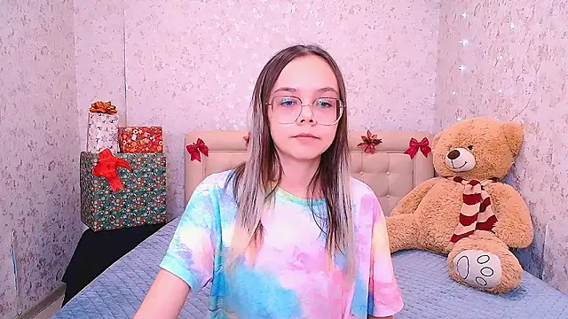 LolliStrawberry's cam snapshot